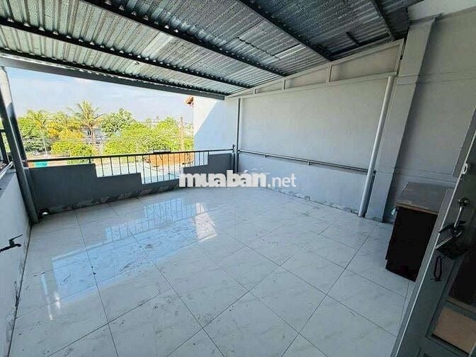 NHÀ DT RỘNG 5*25, TRỆT LẦU, 2PN, ĐƯỜNG XE HƠI, GẦN ỦY BAN THẠNH XUÂN