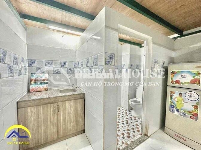 PHÒNG TRỌ ZÁ RẺ - FULL NỘI THẤT NGAY VƯỜN LÀI - LŨY BÁN BÍCH