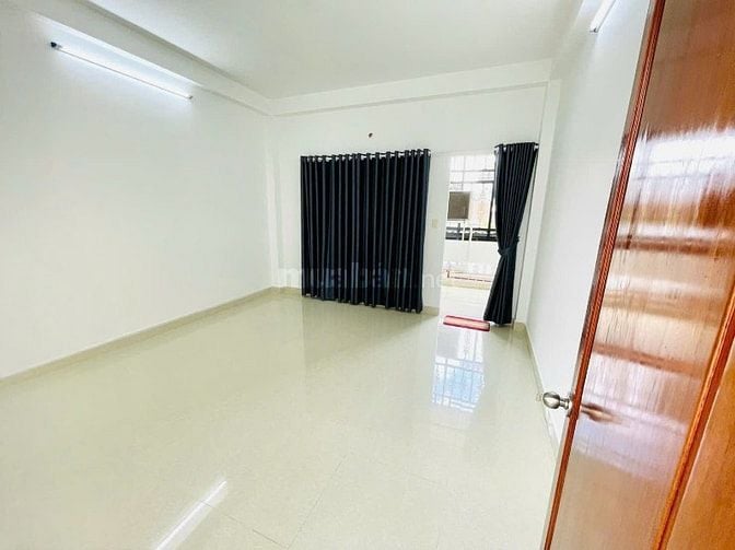 NHÀ MẶT TIỀN MỚI KENG NGAY SÂN BAY TÂN SƠN NHẤT – NGUYỄN TRỌNG LỘI