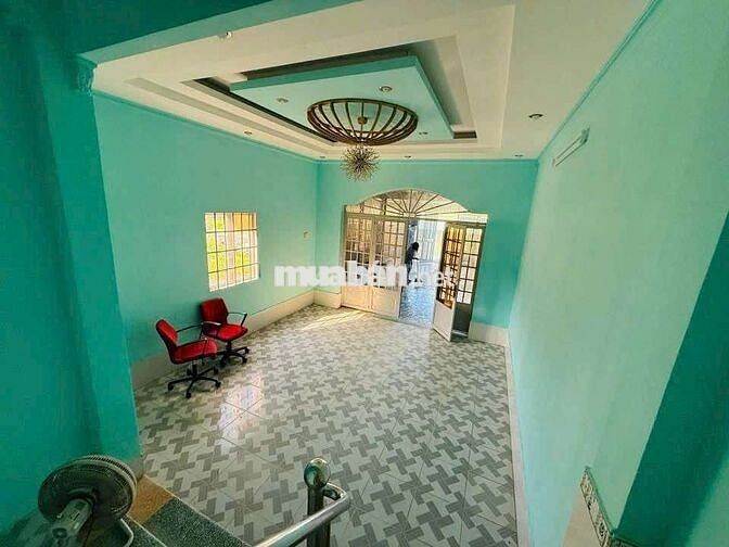 NHÀ DT RỘNG 5*25, TRỆT LẦU, 2PN, ĐƯỜNG XE HƠI, GẦN ỦY BAN THẠNH XUÂN