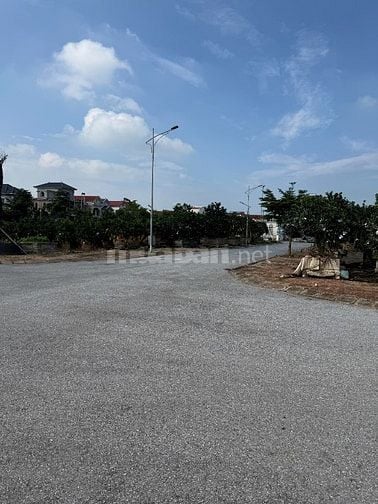 Chính chủ bán đất đấu giá thôn Công Luận 2, TT Văn Giang, Hưng Yên