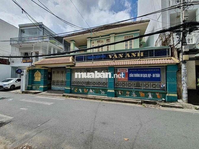 CHO THUÊ BIỆT THỰ SÂN VƯỜN NGUYỄN VĂN ĐẬU QUẬN PHÚ NHUẬN ( NGANG 16m)