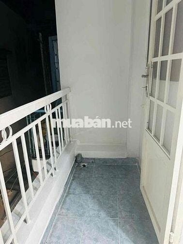 🎁Cho thuê nhà hẻm 107/ Quang Trung P10 Gò Vấp 3,5m❌12m 2pn 2wc