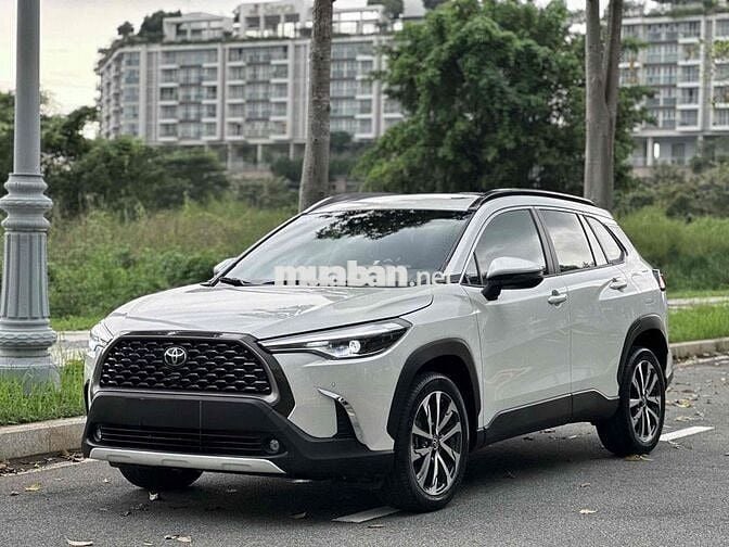 Lướt Toyota Corolla Cross 1.8V - 2022 Trắng