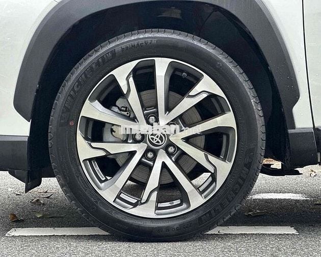 Lướt Toyota Corolla Cross 1.8V - 2022 Trắng