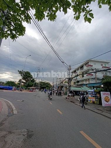 Nhà 2 Mặt Tiền Hẻm Xe Hơi 2 Tầng 91m² , Phạm Thế Hiển P6 Q8, 5,6 Tỷ