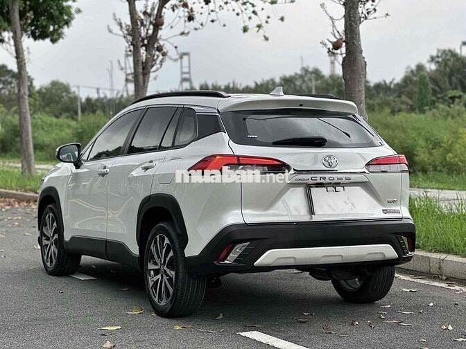 Lướt Toyota Corolla Cross 1.8V - 2022 Trắng