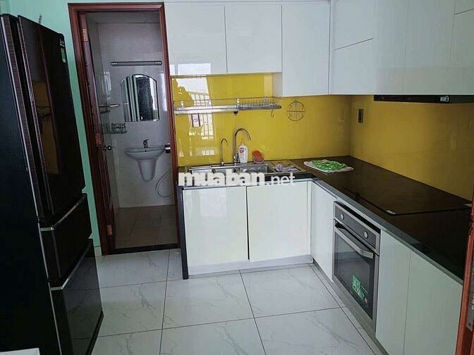 Cho thuê nhà mặt tiền đg.nguyễn tiểu la.p8.q10