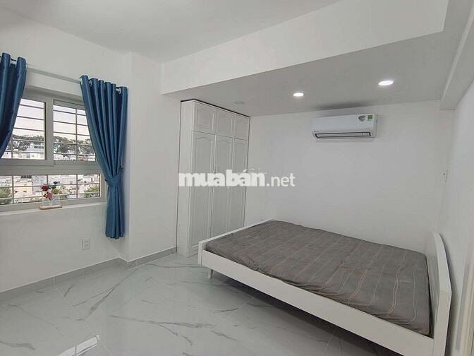 Chung cư hàng xóm Q1, 64m2, 2PN, full nội thất, view landmark, 4.35 tỉ