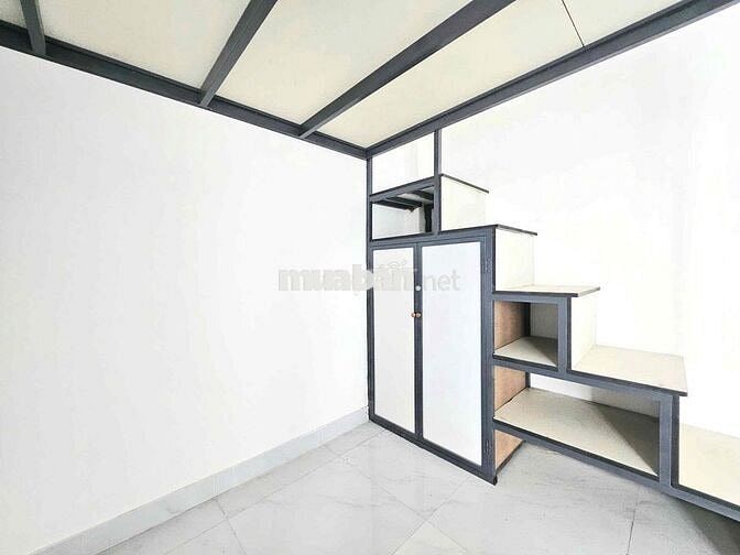 Ban Công Riêng - Sẵn Nội Thất ngay Cvpm Quang Trung - Bệnh viện Q12