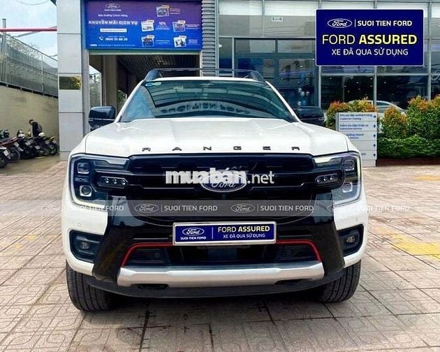 Ford Ranger Stormtrak 2024 Trắng