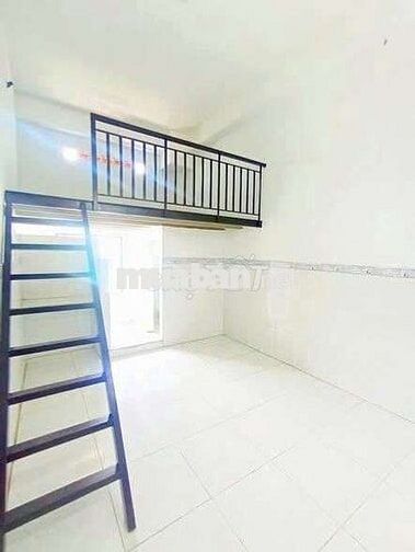 1tr999 Ngay AEON - gác 2M - BX Miền Tây