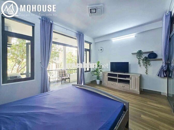 Căn hộ 1 phòng ngủ tọa lạc tại khu dân cư yên tĩnh - Full nội thất