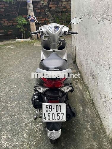 Honda Vision 2013 chính chủ máy êm ru