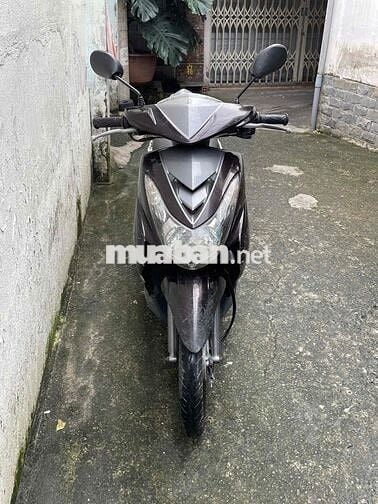 Yamaha Ultimo nhập Thái 2011 máy êm ru