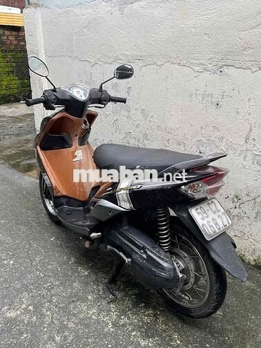 Yamaha Ultimo nhập Thái 2011 máy êm ru