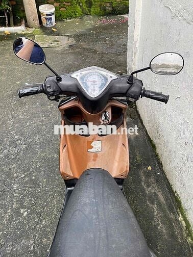 Yamaha Ultimo nhập Thái 2011 máy êm ru