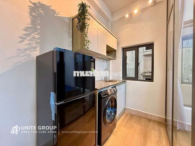 Căn hộ 1 phòng ngủ tọa lạc tại khu dân cư yên tĩnh - Full nội thất