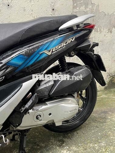 Honda Vision 2013 chính chủ máy êm ru