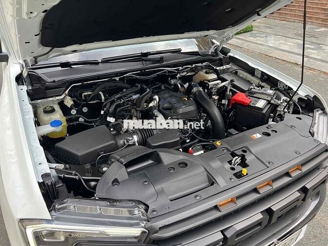 Ford Ranger Wildtrak 2024 - đi mới 9.000km