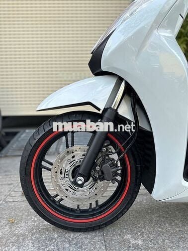 [Góp 50] sh 300i date 2017 trắng sporty, zin 100%