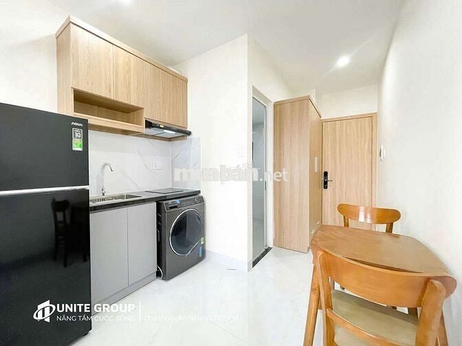 1 phòng ngủ ban công ngay đường 79 tân Quy - Full nội thất