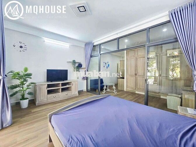 Căn hộ 1 phòng ngủ tọa lạc tại khu dân cư yên tĩnh - Full nội thất