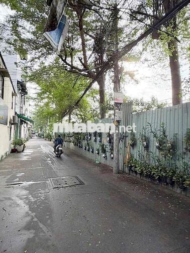 Cho thuê nhà hẻm xe hơi Tôn Thất Thuyết Quận 4-Giá Chỉ 12 triệu