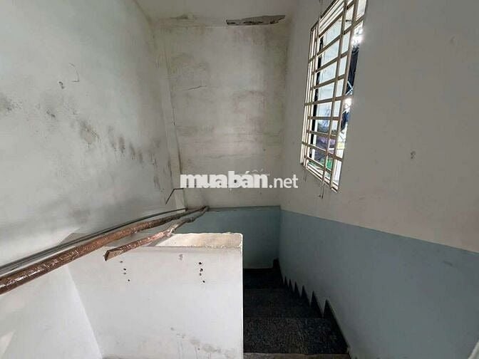 Thuê nhà hẻm Đường Tôn Thất Thuyết, Quận 4