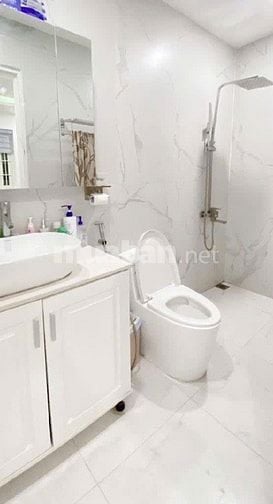 Nhà Đẹp Lung Linh, Công Năng Tối Ưu, 02 Tầng, 4x25m