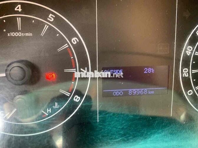 Toyota Innova 2019 2.0E - 90000 km