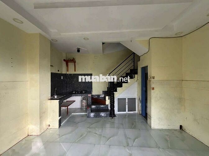 Thuê nhà hẻm Đường Tôn Thất Thuyết, Quận 4