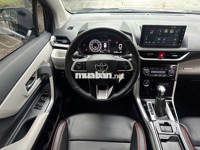 Toyota Veloz Cross 2022 CVT Top - 29000 km