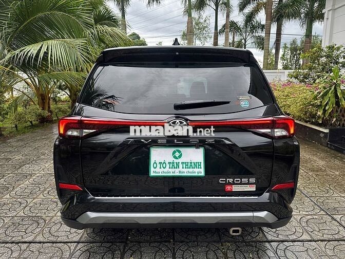 Toyota Veloz Cross 2022 CVT Top - 29000 km