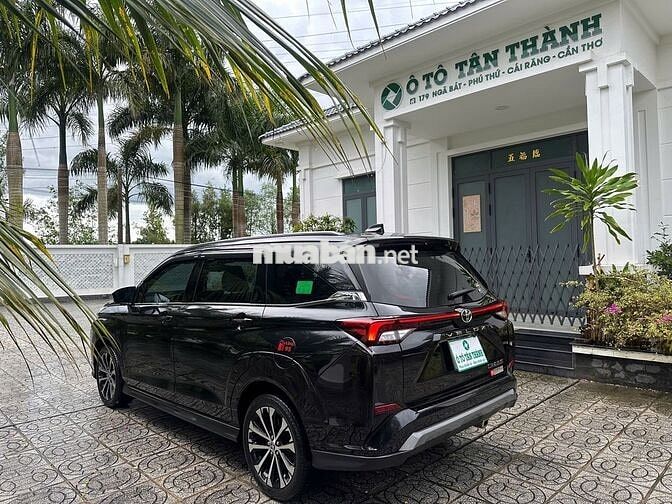 Toyota Veloz Cross 2022 CVT Top - 29000 km