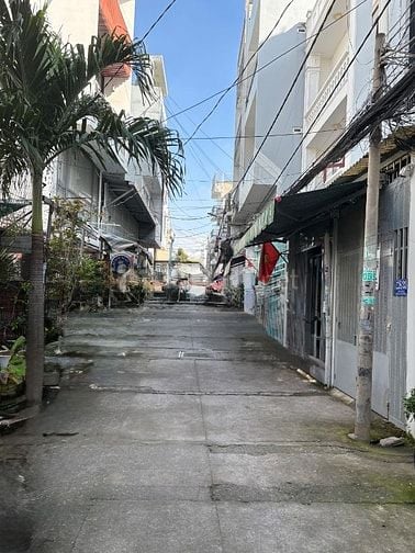 Đất lớn, hiếm, 8,6❌30, Trung tâm Q7, Bùi Văn Ba, xây CHDV đỉnh, 19 tỷ 