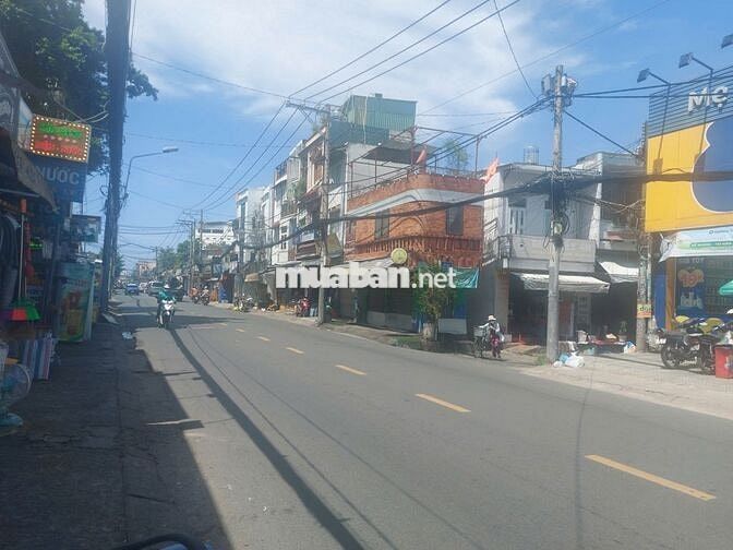 CHO THUÊ MBKD MẶT TIỀN ĐƯỜNG THOẠI NGỌC HẦU 16,5X20M TRỐNG SUỐT