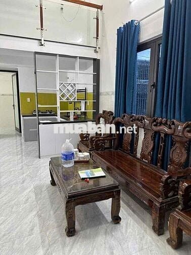 CẦN TIỀN BÁN CĂN NHÀ LIÊN CHIỂU OTO VÀO NHÀ ĐẸP KIÊN CỐ KO NGẬP