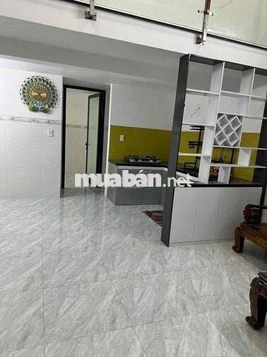 CẦN TIỀN BÁN CĂN NHÀ LIÊN CHIỂU OTO VÀO NHÀ ĐẸP KIÊN CỐ KO NGẬP