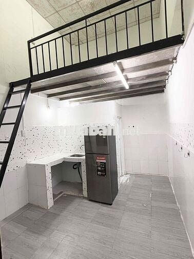 Cho Thuê Phòng Đường B5 Làng Đại Học Khu B Cách TDT 3km