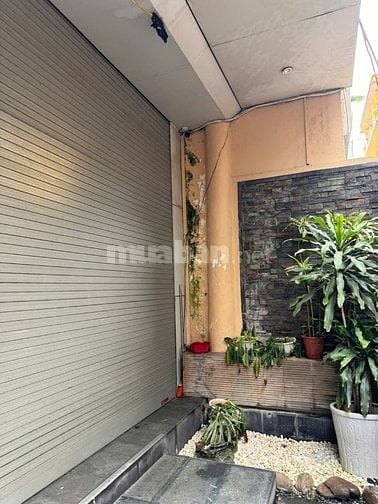 Bán Nhà Khu Chia Lô Ngõ 31 Thái Hà . DT 34 m2, Xây 4 Tầng , MT 3,6 m ,