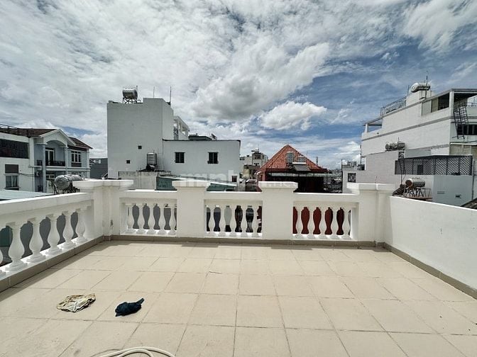 NGUYỄN VĂN ĐẬU, BÌNH THẠNH- HẺM XE HƠI- 5 TẦNG- 42m2- 7,x TỶ TL