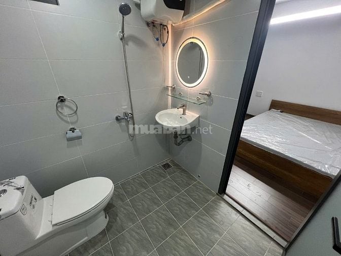 Bán nhà 5 tầng thang máy hẻm xe hơi CMT8 phường 4 quận Tân Bình