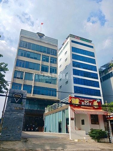 Cho thuê mặt bằng tầng trệt 65m2 tầng trệt tòa nhà đường Ung Văn Khiêm