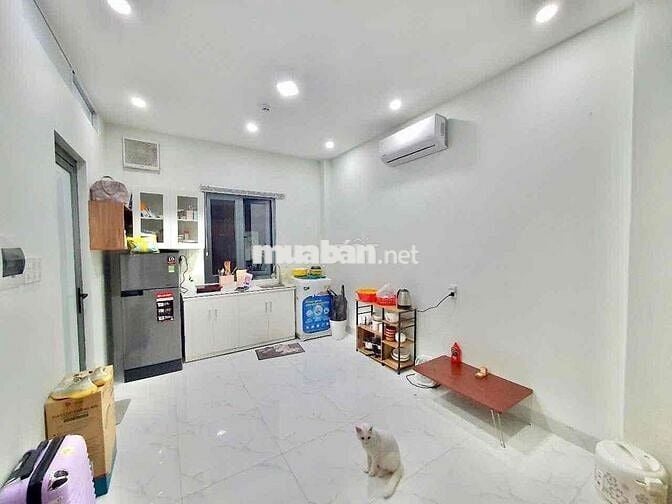 Phòng 40m2_1PN 1 phòng khách ban công,MG riêng_Phan Xích Long,PN