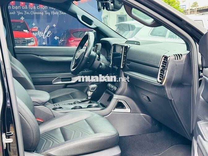 🚗 EVEREST 2.0L TITANIUM (4x2) NEXTGEN -  2022