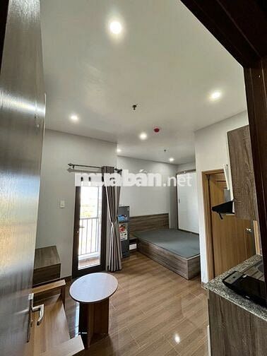 Căn hộ full nội thất, ban công, giặt riêng cho thuê chỉ 3,6 triệu