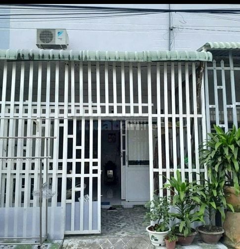 Cần tiền bán nhanh Căn nhà ngay Bà Điểm 9 Hóc Môn 139m2 Sổ Hồng riêng 