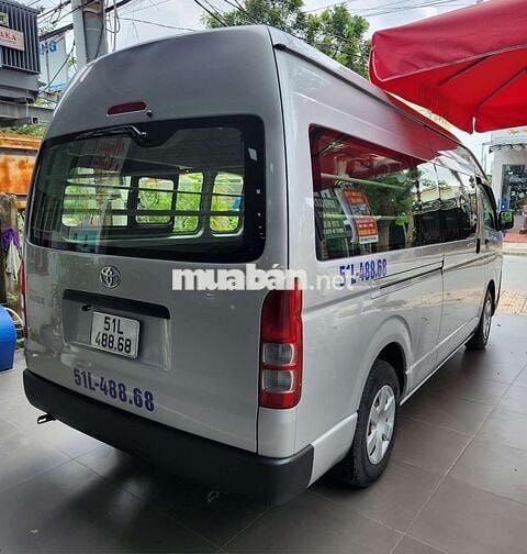 Toyota Hiace 2014 tải Van 3N/940kg xe đẹp mới