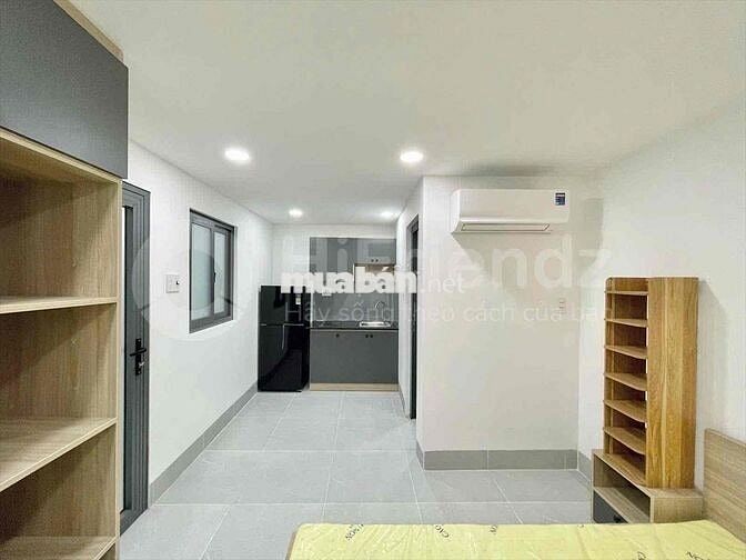 CHDV CÓ CỬA SỔ, THANG MÁY, SẴN NỘI THẤT NGAY QUANG TRUNG